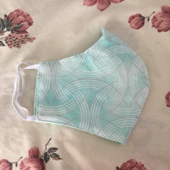 Aqua light turquoise patterned face mask (Adults) - Picture 4 of 6